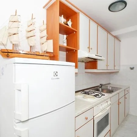 Apartment Nina Rogoznica (Sibenik-Knin)