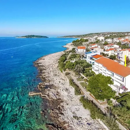 Nina Rogoznica (Sibenik-Knin)